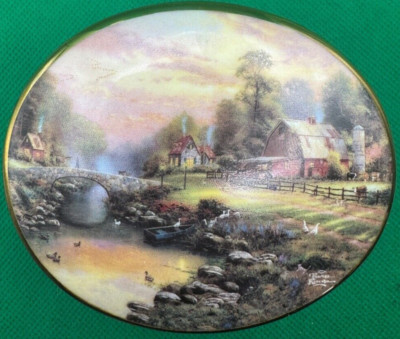 THOMAS KINKADE LAMPLIGHT VILLAGE MUSIC BOX COLLECTION-Sunset at Riverbend Farm