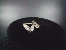 14K Solid Yellow Gold  Natural Diamond  Vintage Engagement Ring Size 7  156 