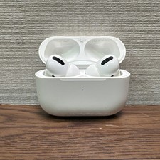 Apple Airpods Pro 1st Generation Wireless Charging Case A2190 / READ