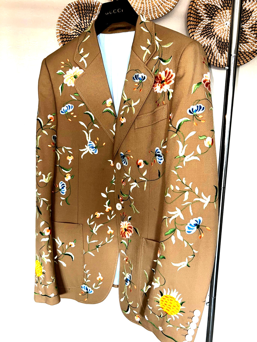 Gucci 2016 Spring Summer Floral Embroidered Suit 7-46 R Jacket & 7-48 R Pants View 4