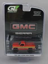 1:64 GreenLight *RED & GOLD* 1987 GMC K2500 High Sierra Square Body NIP