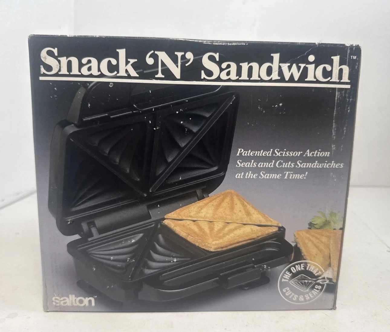 NIB Vintage 1991 Salton Snack 'N' Sandwich Maker SA-10 Black
