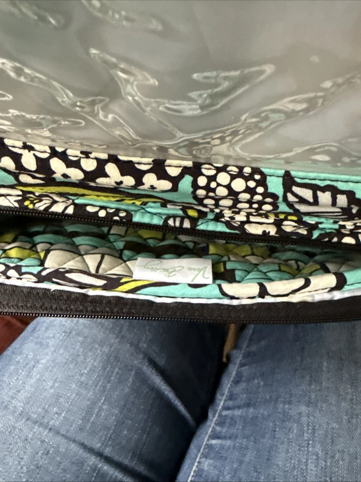 Vera Bradley make up/jewelry travel bag - Image 4 of 4