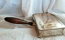 F.B. ROGERS SILVER PLATE CRUMB BUTLER INITIALS M B COAT OF ARMS MAJOR ADVERSIS 