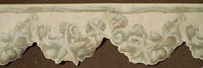 Green & Beige Assorted Seashells and Starfish by York Made in USA KI5699B