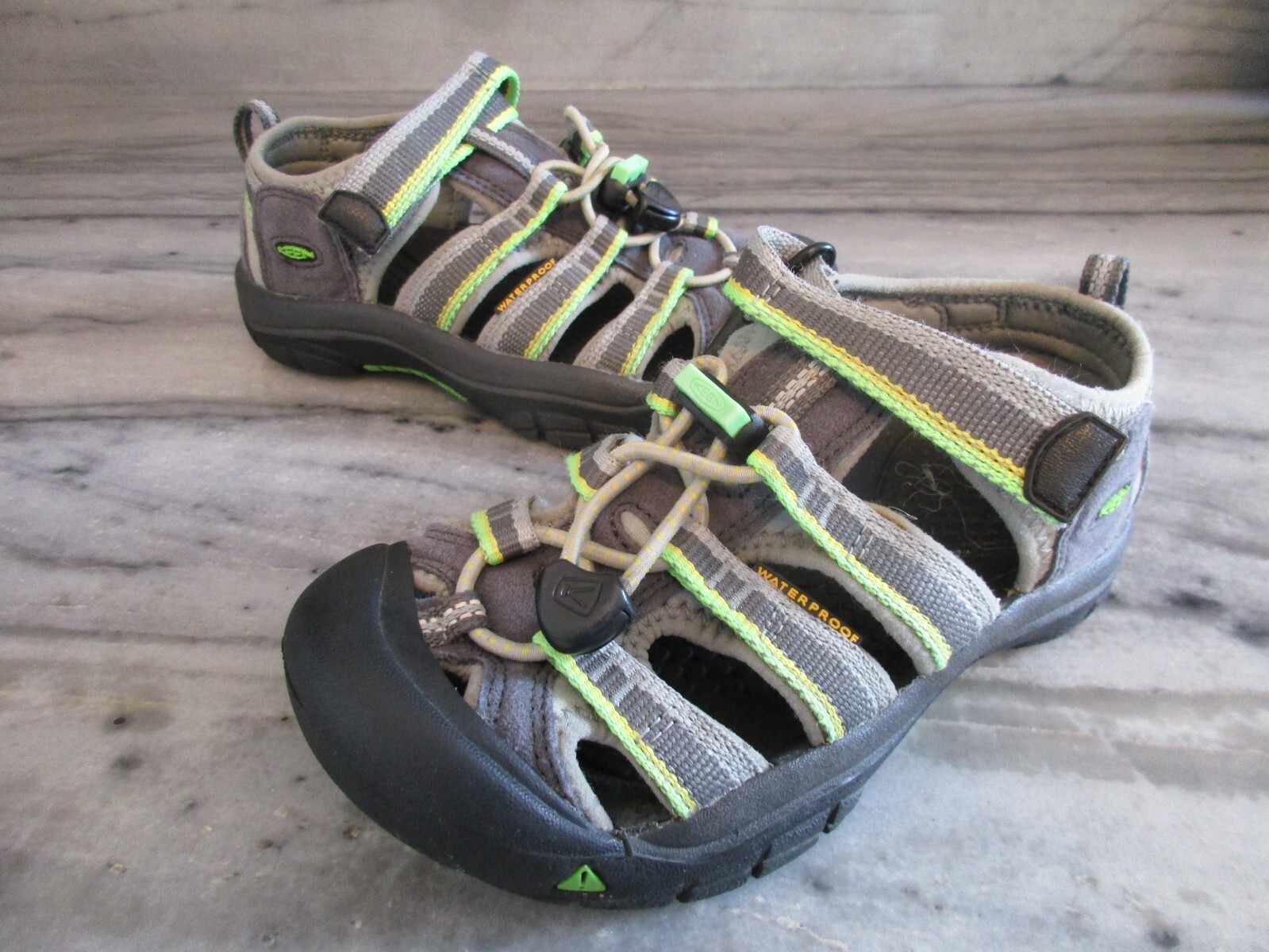 Sandali Keen bambino taglia 12 Newport H2 escursionismo sport acquatici racer grigio limone lime