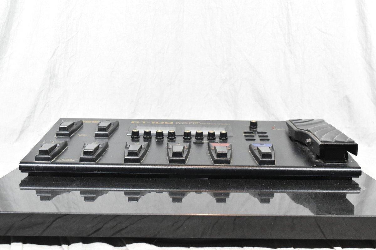 BOSS GT-100 Multi-Effects Guitar Effect Pedal used BOSS GT-100 Multi-Effects Guitar Effect Pedal used