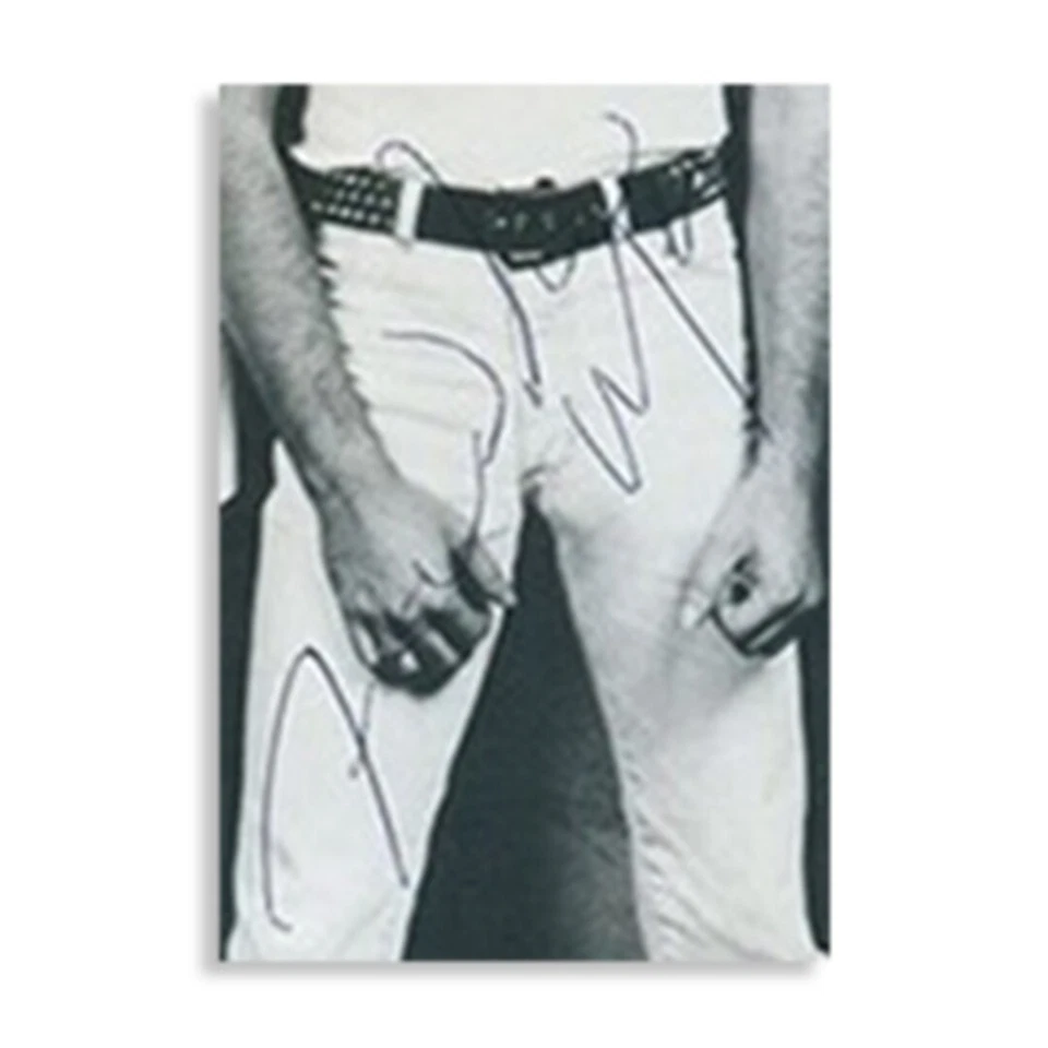 Queen 24k Gold Record Radio Gaga With reproduction signatures!! Museum Glass... - Image 4 of 4