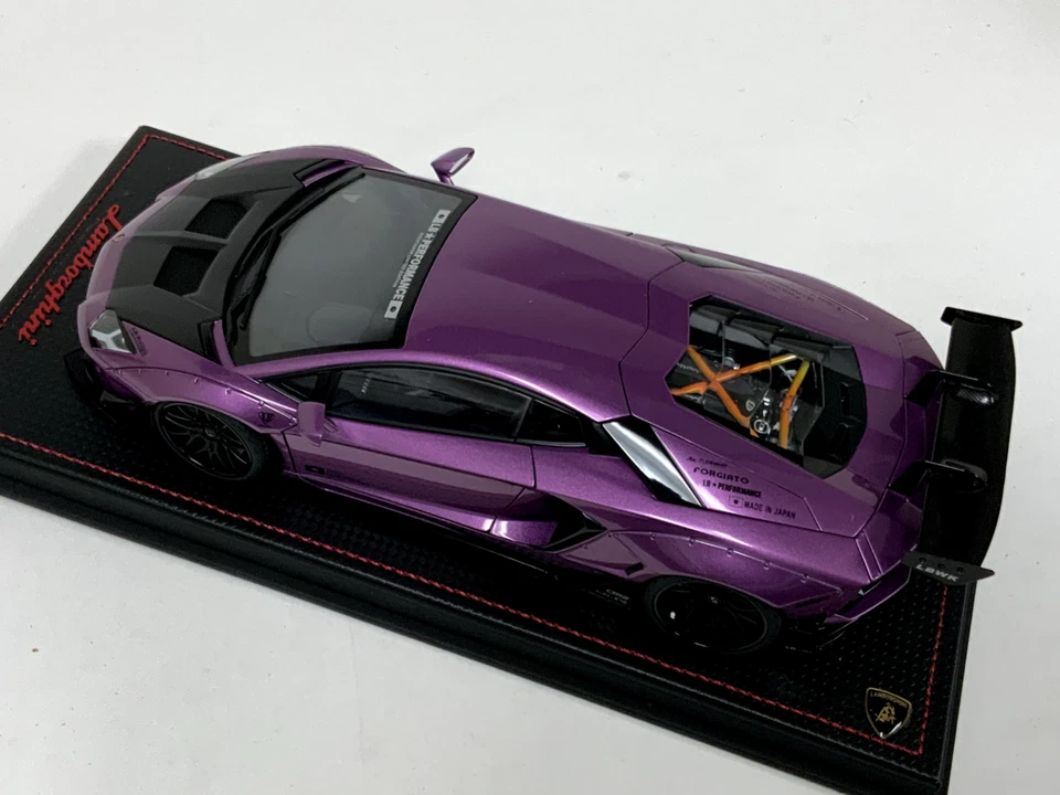 1/18 AutoArt Lamborghini Aventador LB Works Viola SE30  Carbon Bonnet 79242 - Image 4 of 4