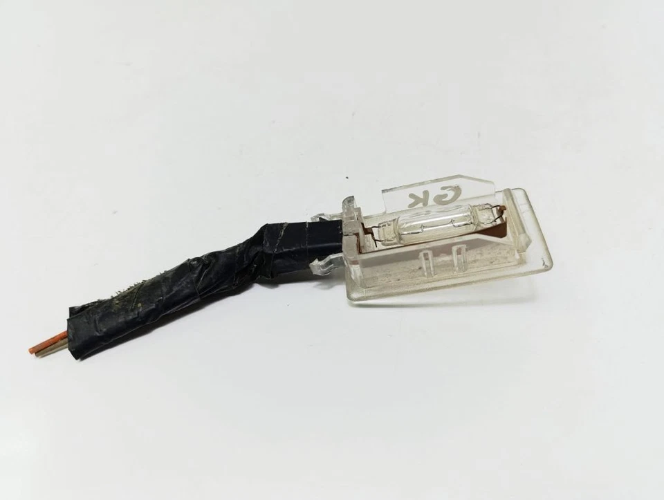 Pontiac Trans Sport 2005 Rear Left Other Light Interior UST130653 - Image 2 of 4