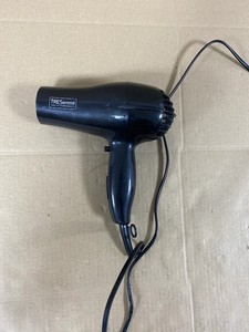 TRESemme Compact 2000W Haar DC Motor Trockner leicht & kompakt 2 Geschwindigkeiten schwarz