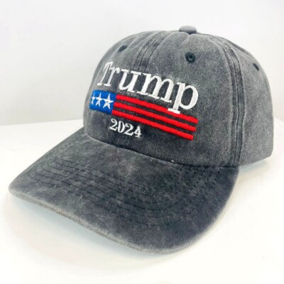 Cappello Trump 2024 'Keep America Great' - Baseball Cap In Cotone E Poliestere, Slogan Donald Trump Ricamato