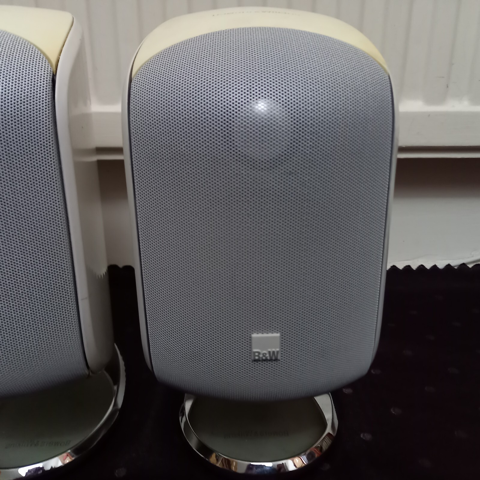 100W white B&W M1 bowers & wilkins BOOKSHELF speakers SURROUND