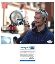 Neil Burger "Limitless" Director AUTOGRAPH Signed 8x10 Photo ACOA