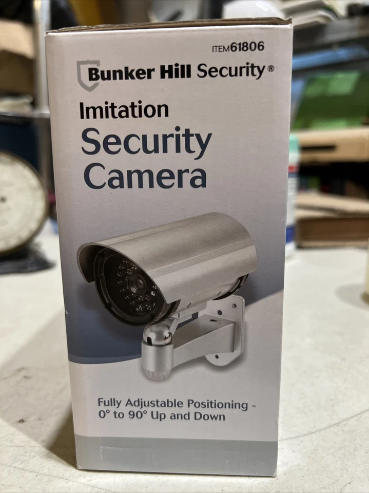 IMITATION SECURITY bullet CAMERA Flashing LED Video System - Image 2 of 4