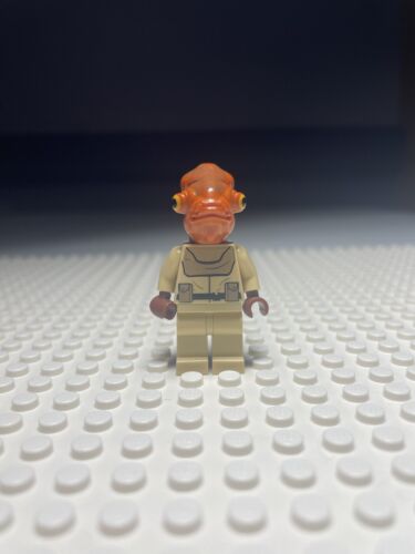 Lego Mon Calamari Officer Minifigure 7754 sw0248