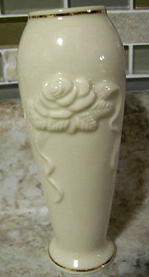 Lenox USA Rose Blossom Bud Vase Creamware Cream Gold Trim-  7.25''