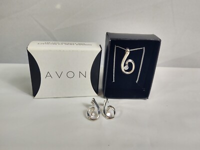Avon 2014 Shimmer Swirl Cubic Zirconia Necklace Pierced Earrings Gift Set In Box