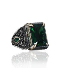 BayVog Men  s Sterling Silver Ring with Square-Cut Emerald Gemstone  