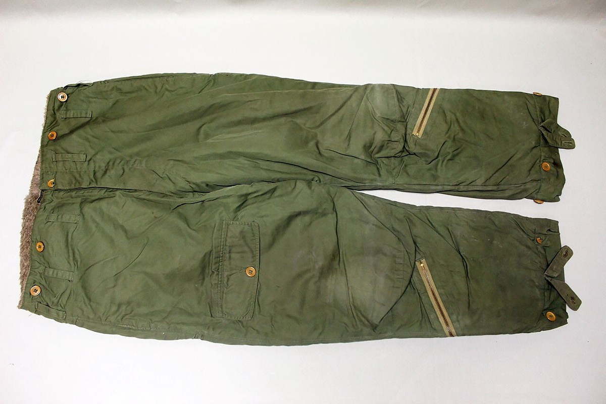 米軍 実物 A-9 フライトパンツ 米軍 実物 A-9 フライトパンツ 40年代 ミリタリー アメリカ軍 米軍