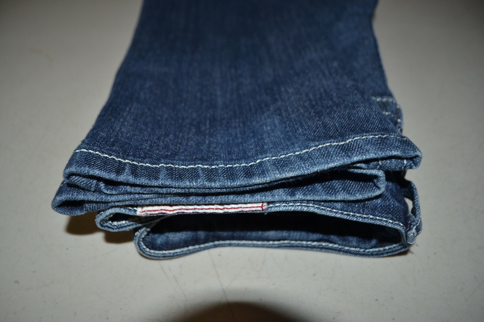 True Religion Women's Straight Joey Super T Thick Stitch "U" Blue Jeans Sz 26x30 thumbnail 12