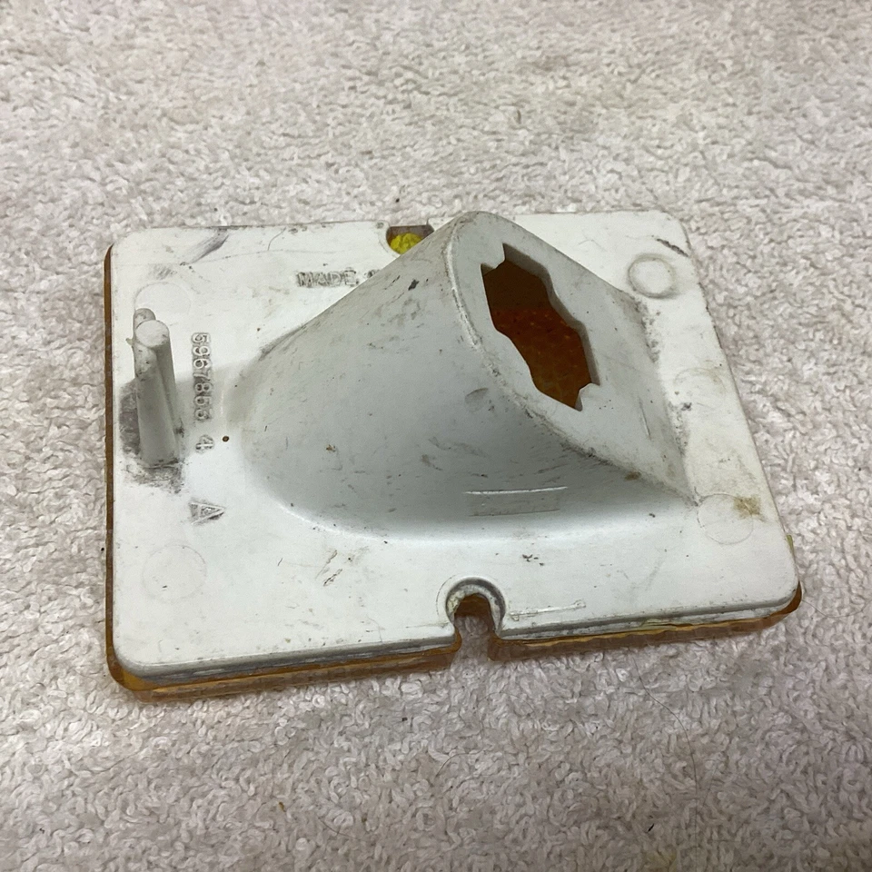 1976 别克 Century Special, pace car 2 门前角 标记灯 — 第 4/4 张图片