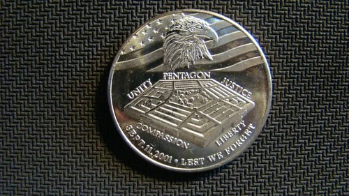 2001 Sept 11th Land of the Free 1 Troy oz .999 Fine Silver From A Local Estate