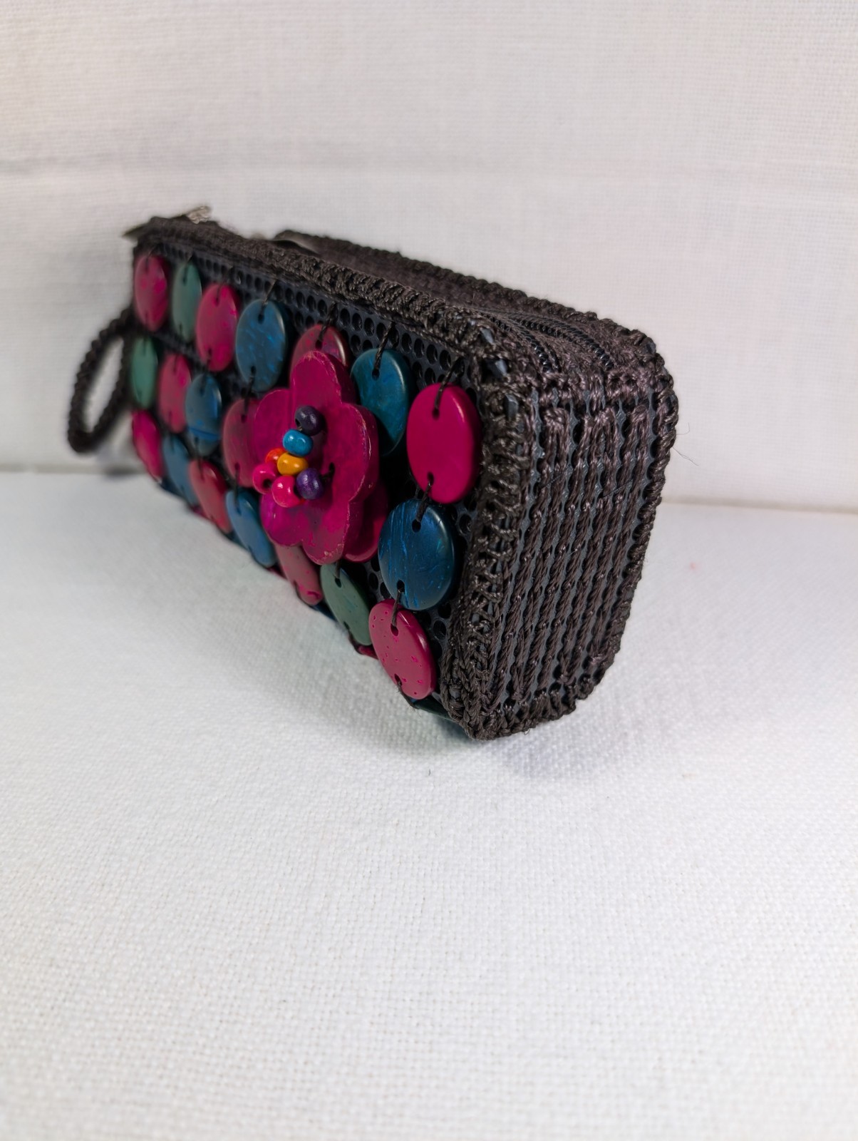 Coconut Shell Breaded Double Pocket Wristlet Mult… - image 4