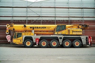 LKW Foto Liebherr Kranwagen Deutschland gelb WIESBAUER macht schwere Arbe #n6sv