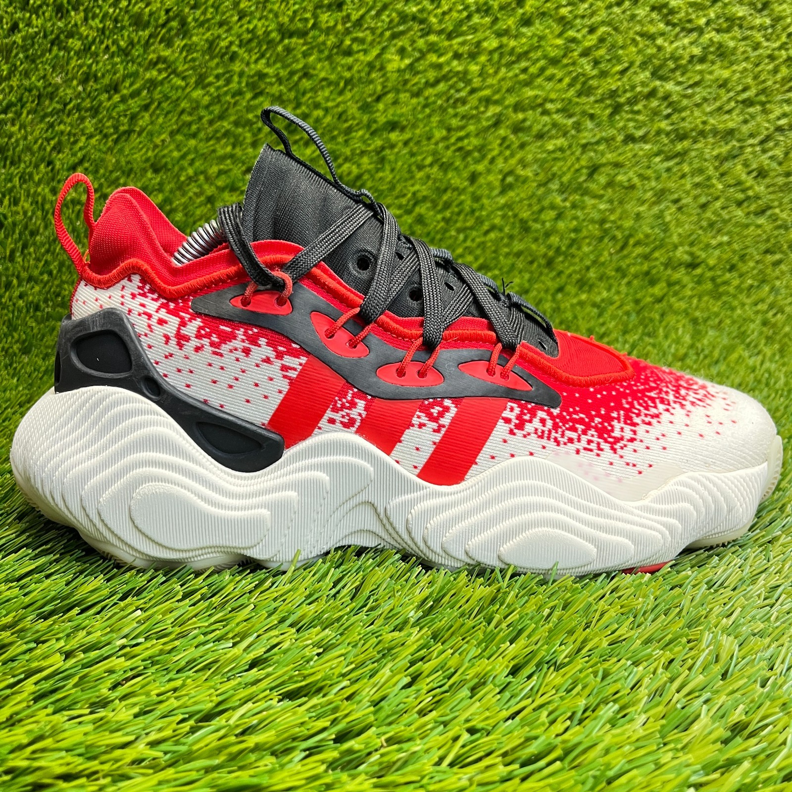 SAOLA Scarpe da basket Adidas Trae Young 3 ragazzo taglia 7 rosso sporco bianco nero sneakers