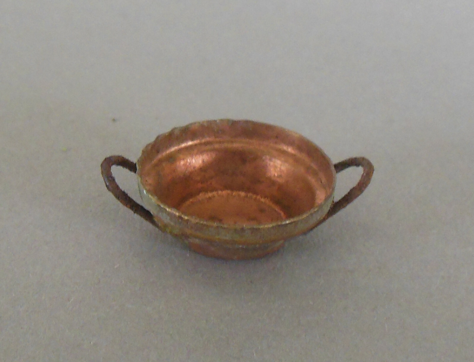 Topf Kupfer klein 0,6 cm hoch für Lagerfeuer Hirtenfeuer Krippenzubehör N 8 -3