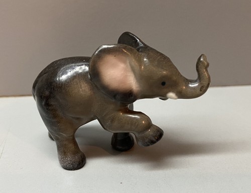 Vintage Hagen Renaker Elephant Figure - Picture 2 of 8