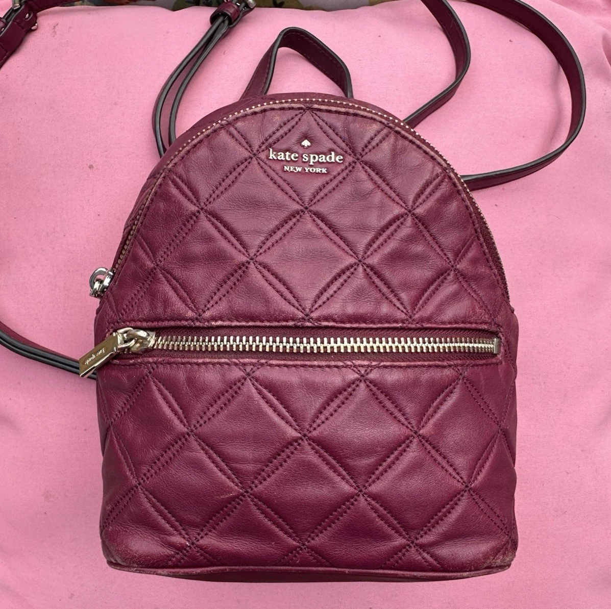 guess evan mini backpack Factory Color-Block Crossbody Mesuca Color:Super Grey/046 Discover the Perfect Jansport trim strap.