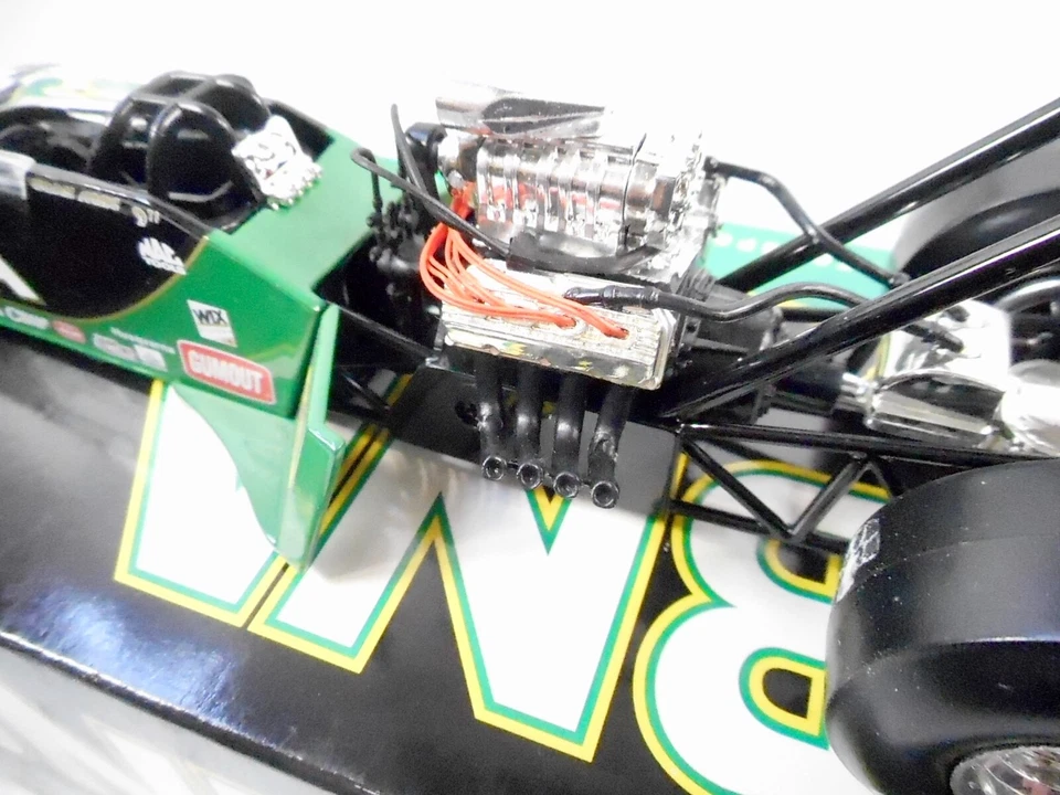 Action Cory McClenathan Top Fuel Dragster 2000 escala 1:24 fundido a presión Foto 3 de 4