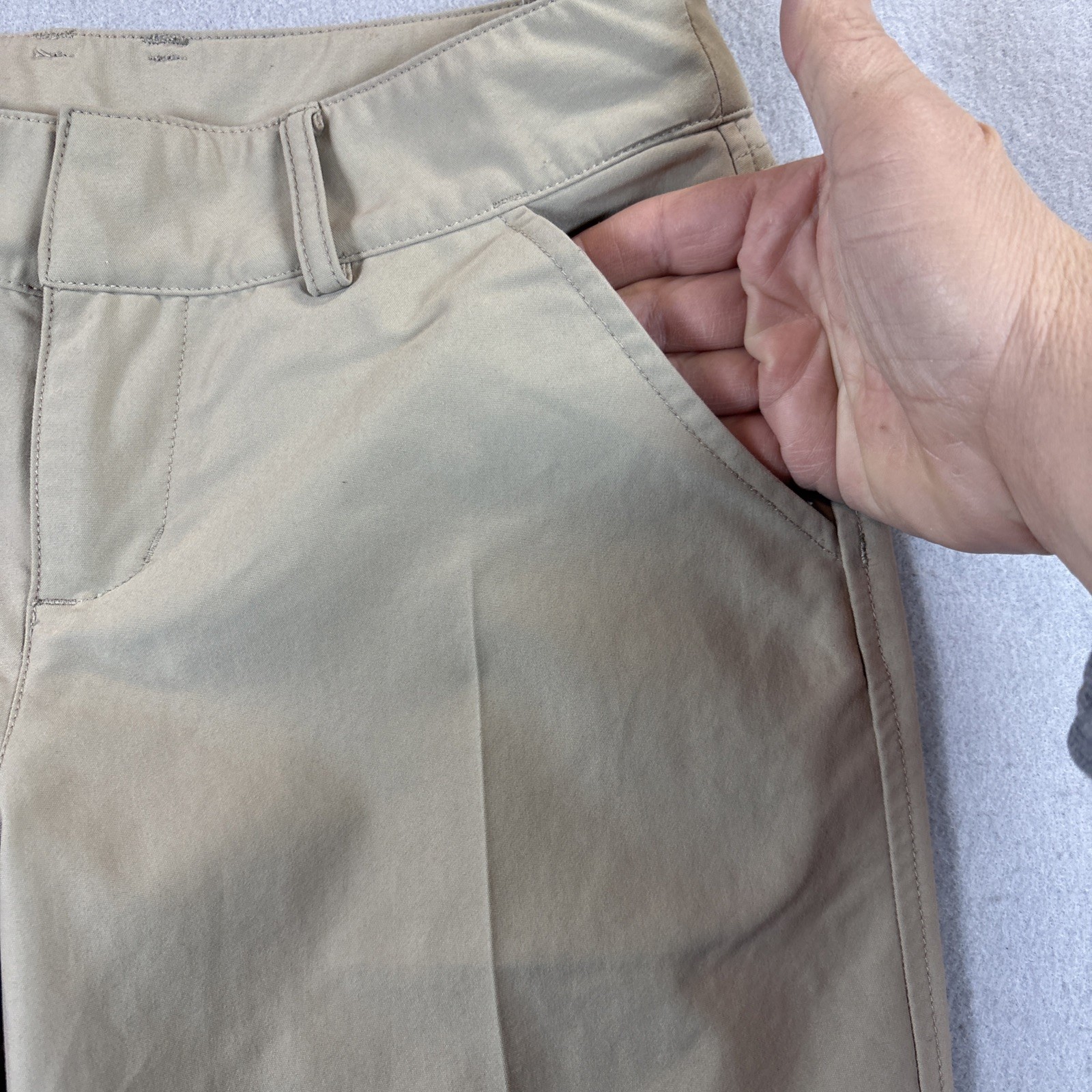 PATAGONIA Khaki Mystery Pants 55522 Wide Straight Leg Hiking Outdoor Women's 6 thumbnail 2