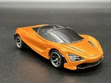 Hot Wheels Speed Machines McLaren 720 S (L35)