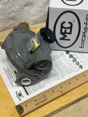 #ad MEC Excela Flo Gas Regulator MEGR 1632 HCF FPOL x 1 2 NPT 7 32 Orifice $85.00