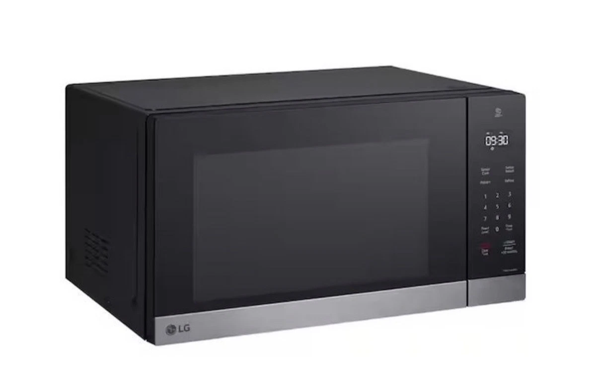 LG NeoChef Model LMC1575BD 1.5 cu. ft. Stainless Steel Countertop Microwave
Opens in a new window or
