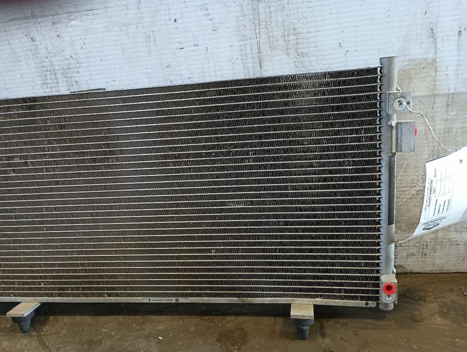 Condensador de CA de 2013 Subaru Forester 12028886 Foto 2 de 4