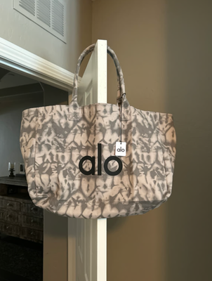 ALO Yoga Gray Tie Dye Large Canvas Tote Bag Gym Travel Carry-Ship