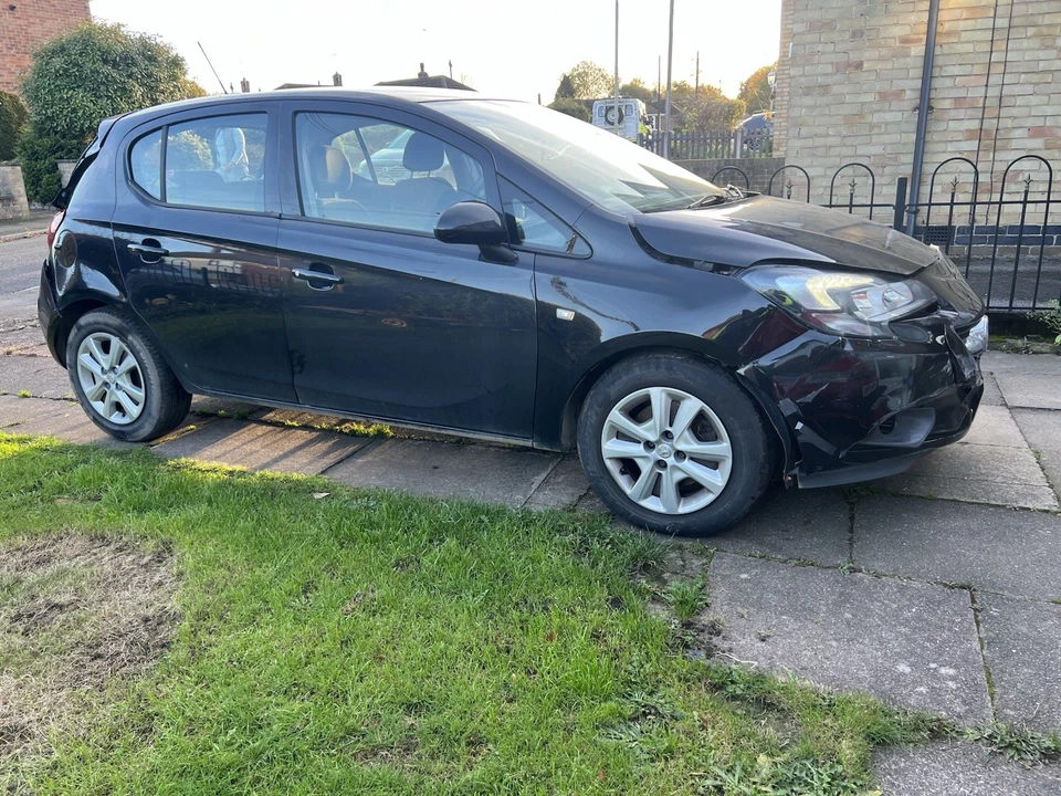 Vauxhall Corsa E 1.3 CDTI 2017 5 Door Accident Damaged Salvage Unrecorded Diesel - Image 2 of 4