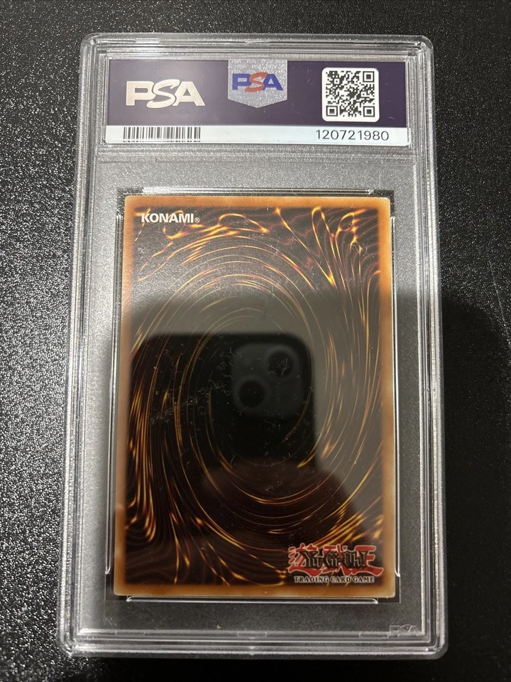 Cyber Twin Dragon Ultimate Rare CRV-EN035 1st Edition PSA 7 NM EURO - Image 3 of 4