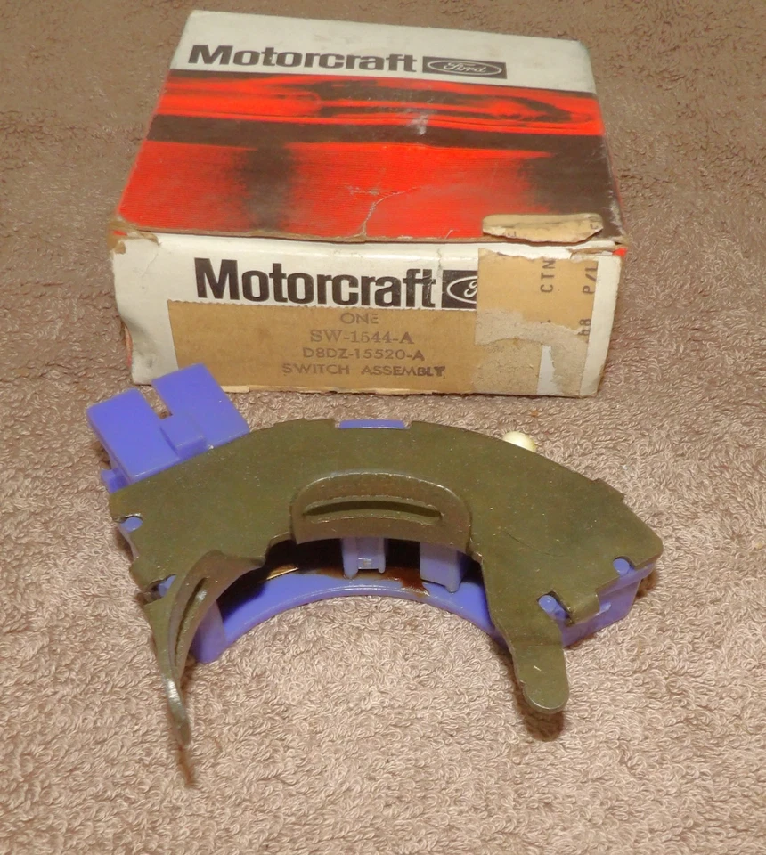 Ford Granada Ghia Monarch 1978 1979 1980 nuevo interruptor de lámpara de respaldo sin liberación de vacío Foto 4 de 4