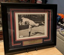 Lefty Grove Boston Red Sox Signed Framed & Matted Vintage 8x10 Photo JSA