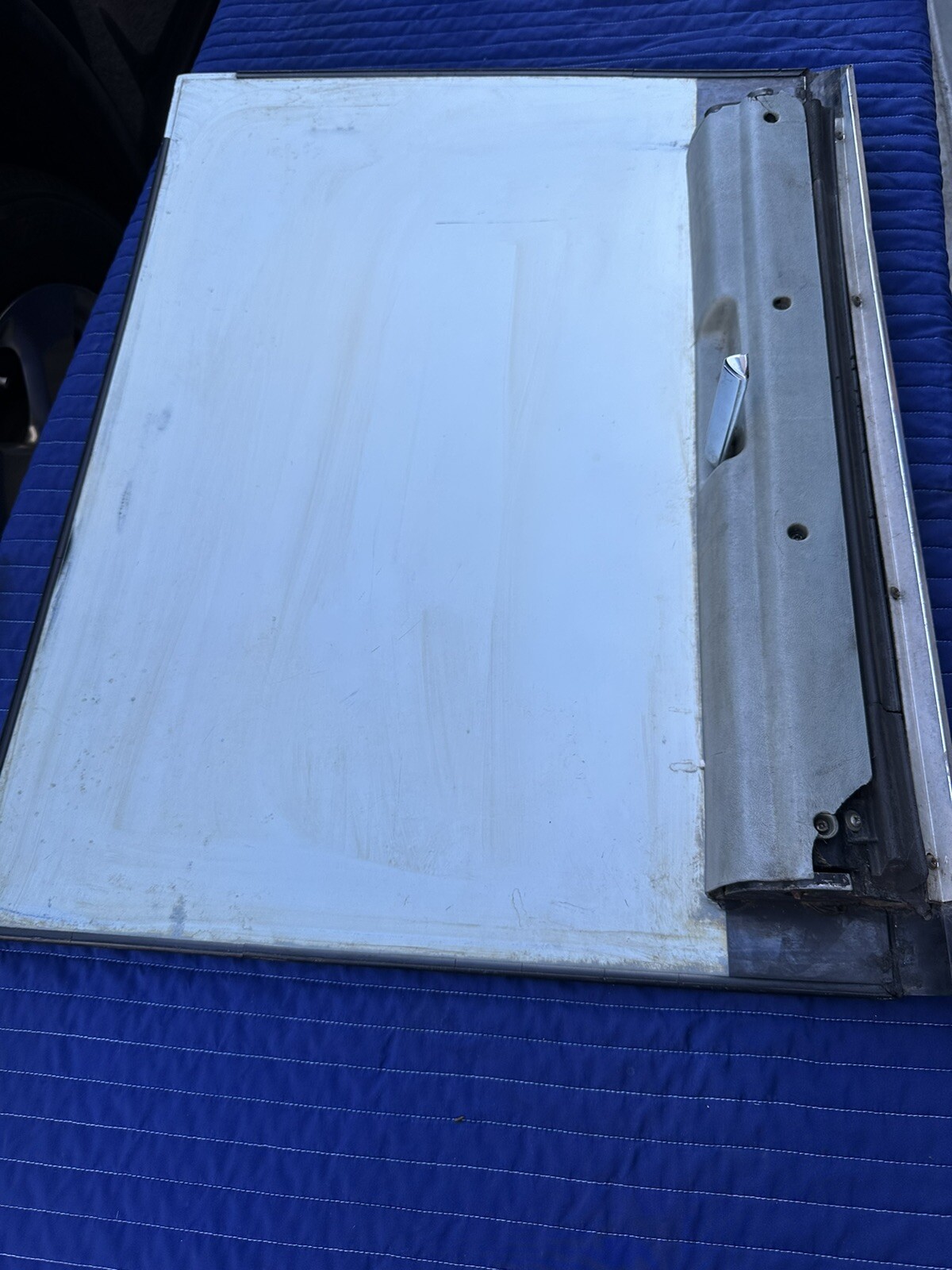 197819871988 TTOP GBODY MONTE CARLO SS, CUTLASS, REGAL DRIVER'S