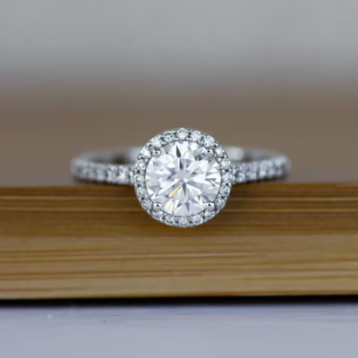 2.50CT Round Lab Grown/CVD Halo Wedding Gift EF Color VS Clarity 14k White Gold