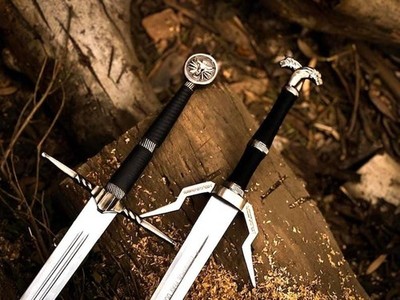 Handmade The Witcher 3 Silver Rune Sword, Geralt of Rivia Sword w/ Sheath, Gift