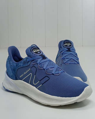 New Balance Fresh Foam Roav V2 Blue Athletic Running Shoes Sz Women's 9.5B/Men 8