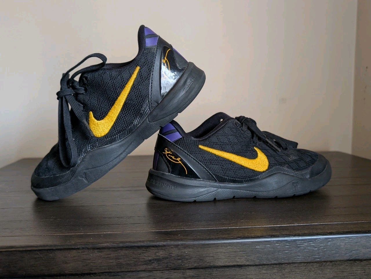 Nike Kobe VIII (PS) shoe FN0267-002 pre-school size 13C Kids