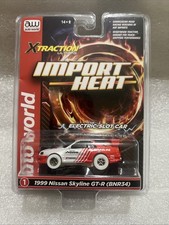 Auto World CHASE XTRACTION 1999 Nissan Skyline GT-R R34 BNR34 ADVAN IMPORT HEAT